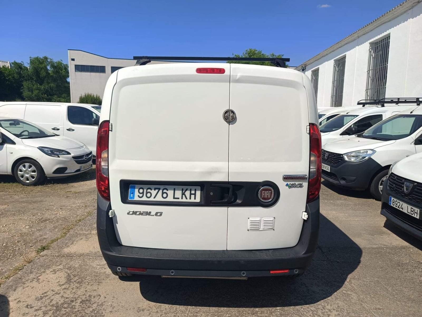 FIAT DOBLO CARGO SX 1.4 TJET 89 KW (120 CV) GNC 4P 5 