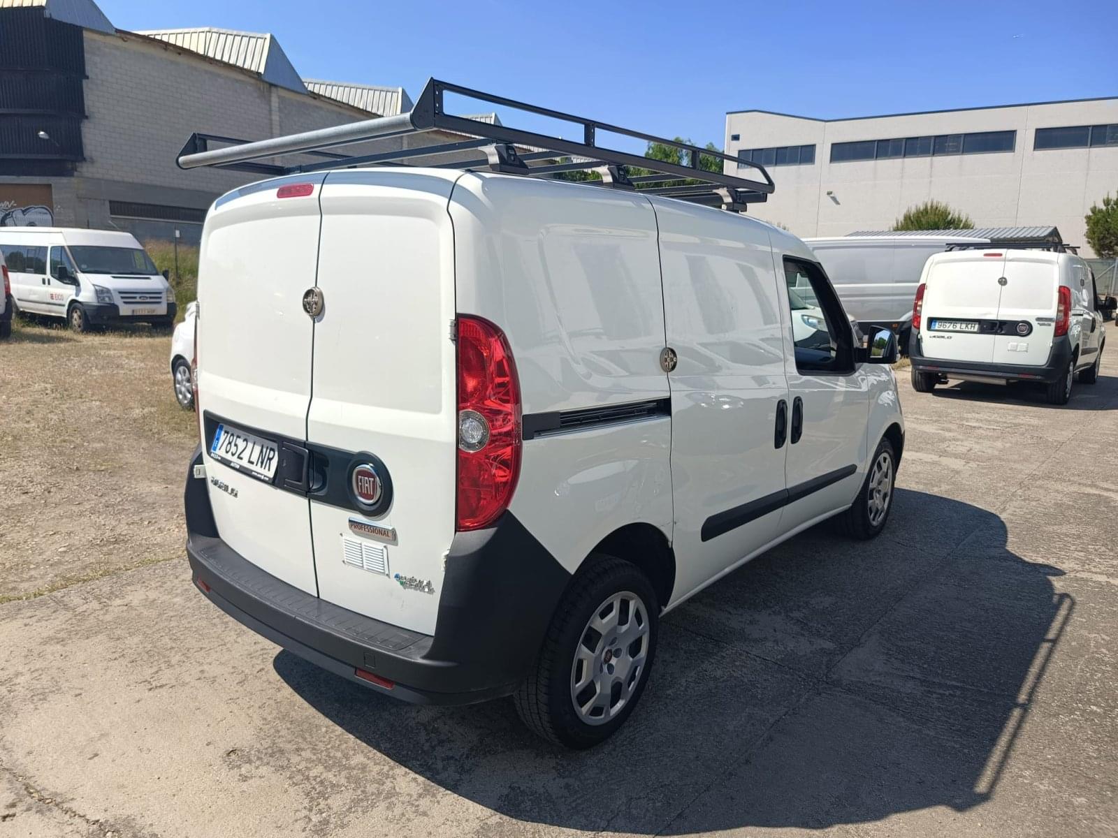 FIAT DOBLO CARGO SX 1.4 TJET 89 KW (120 CV) GNC 4P 6 