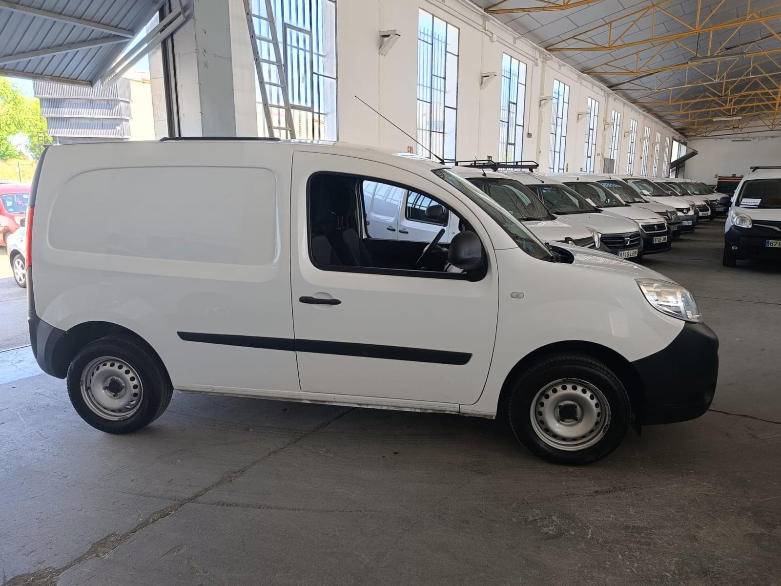 RENAULT KANGOO FURGON PROFESIONAL DCI 55 KW (75 CV)(O) 9 
