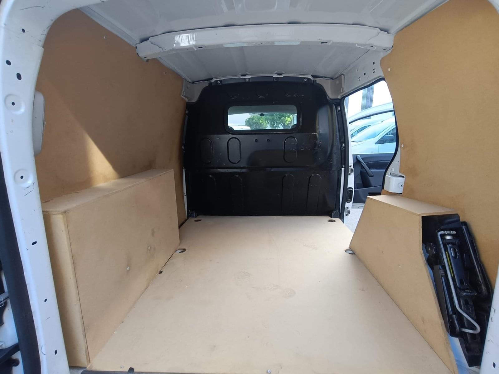 RENAULT KANGOO EXPRESS 1.5 BLUE DCI 70KW PROFESIONAL 11 