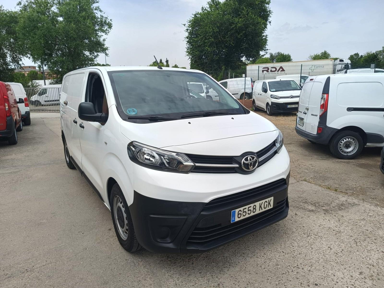 imagen de TOYOTA PROACE FG.taller MEDIO (L1) 2.0D COMFORT CARGA+ - REF: 00957