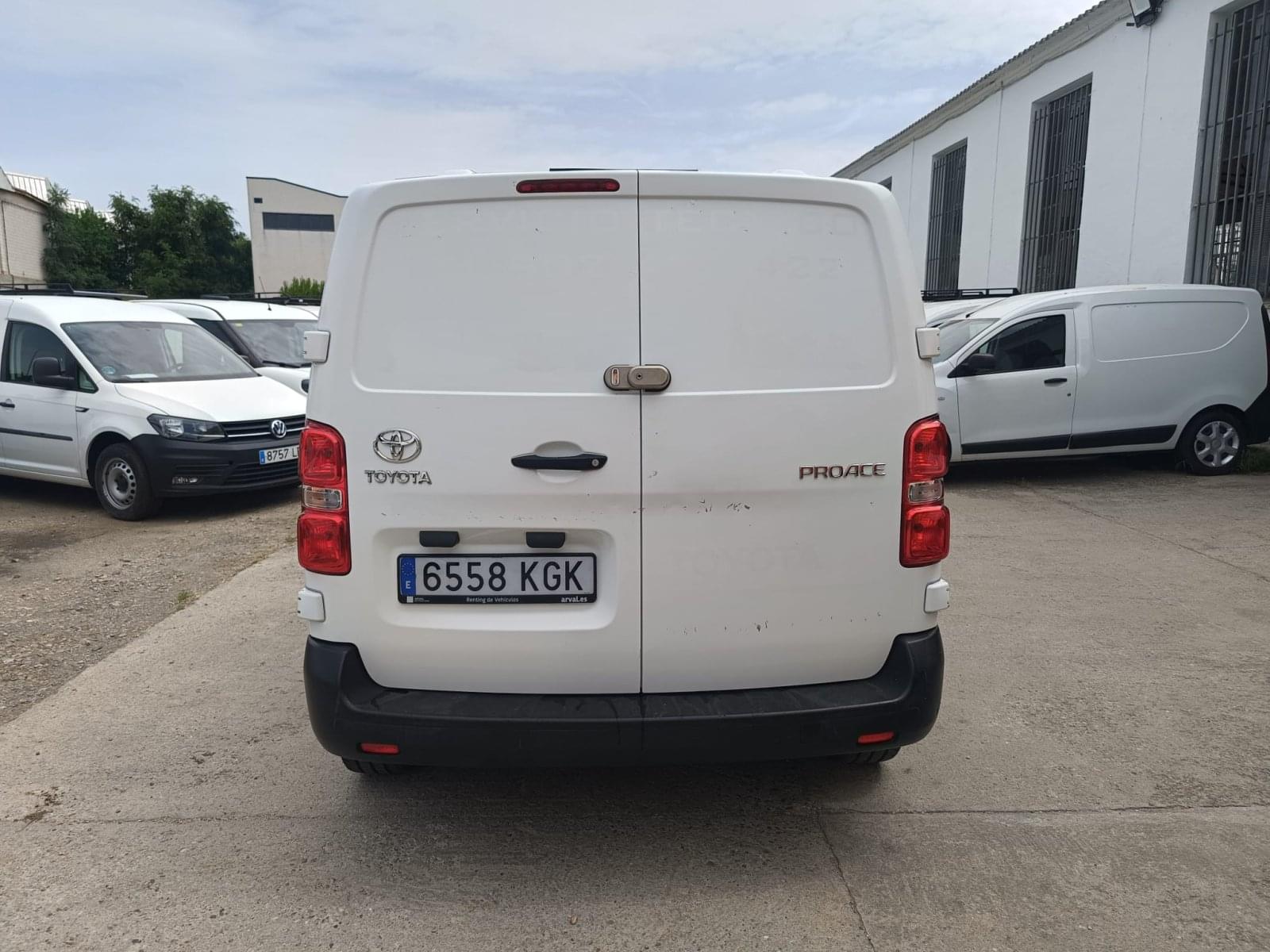 TOYOTA PROACE FG.taller MEDIO (L1) 2.0D COMFORT CARGA+ 5 