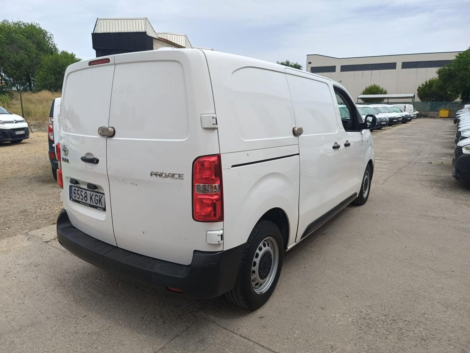 TOYOTA PROACE FG.taller MEDIO (L1) 2.0D COMFORT CARGA+ 6 