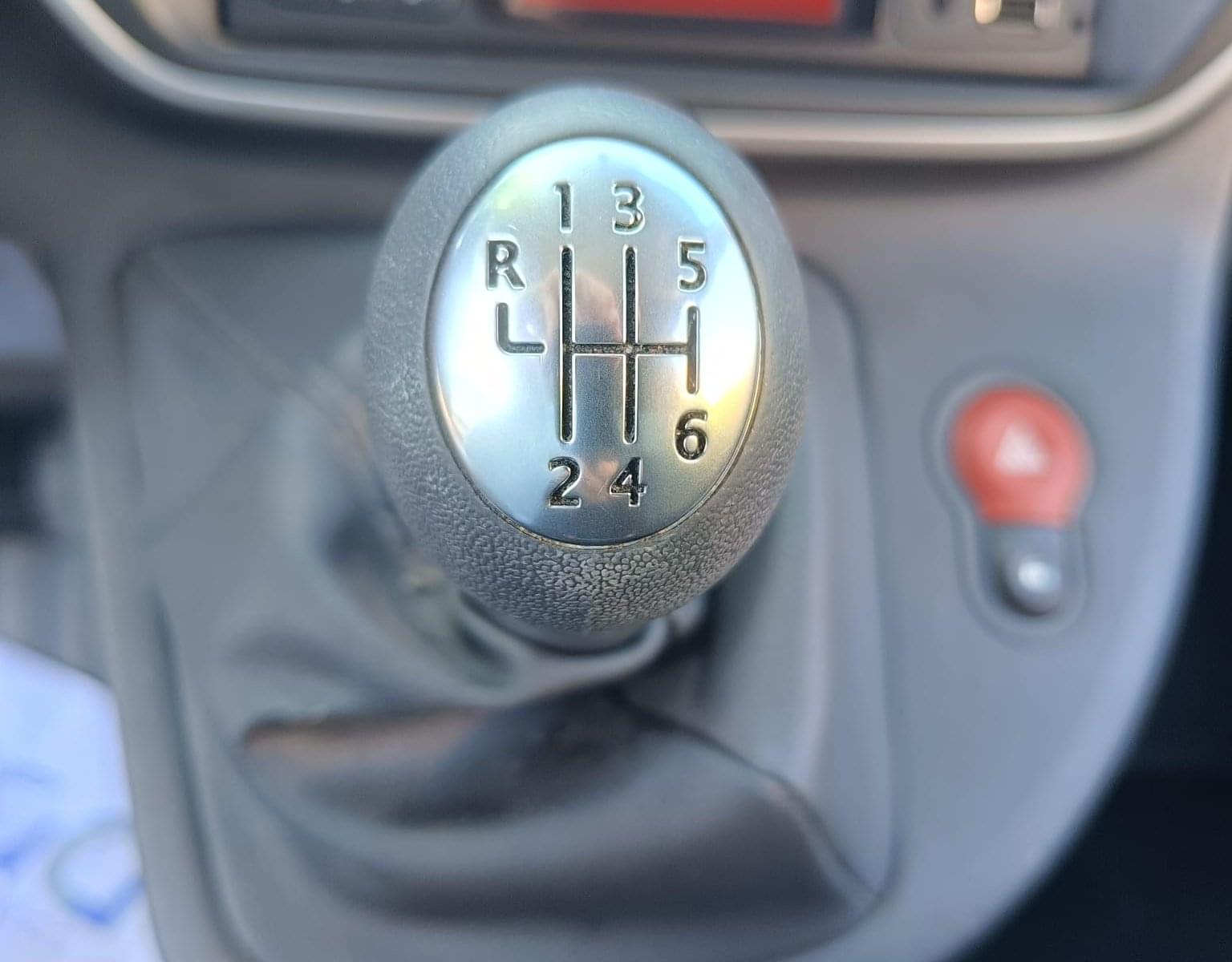 RENAULT KANGOO MAXI  FURGON PROFESIONAL 2P DCI 81 KW (O) 12 