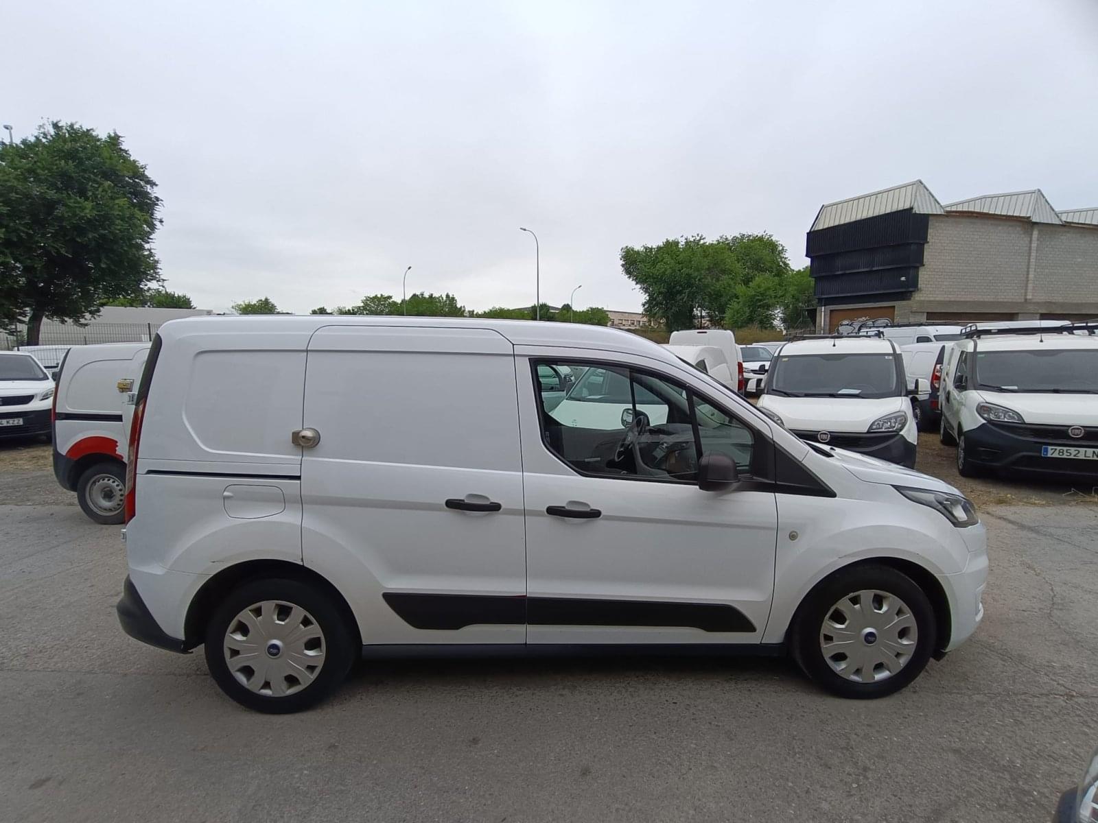 FORD TRANSIT CONNECT VAN 1.5 TDCI 55KW TREND 200 L1 6 