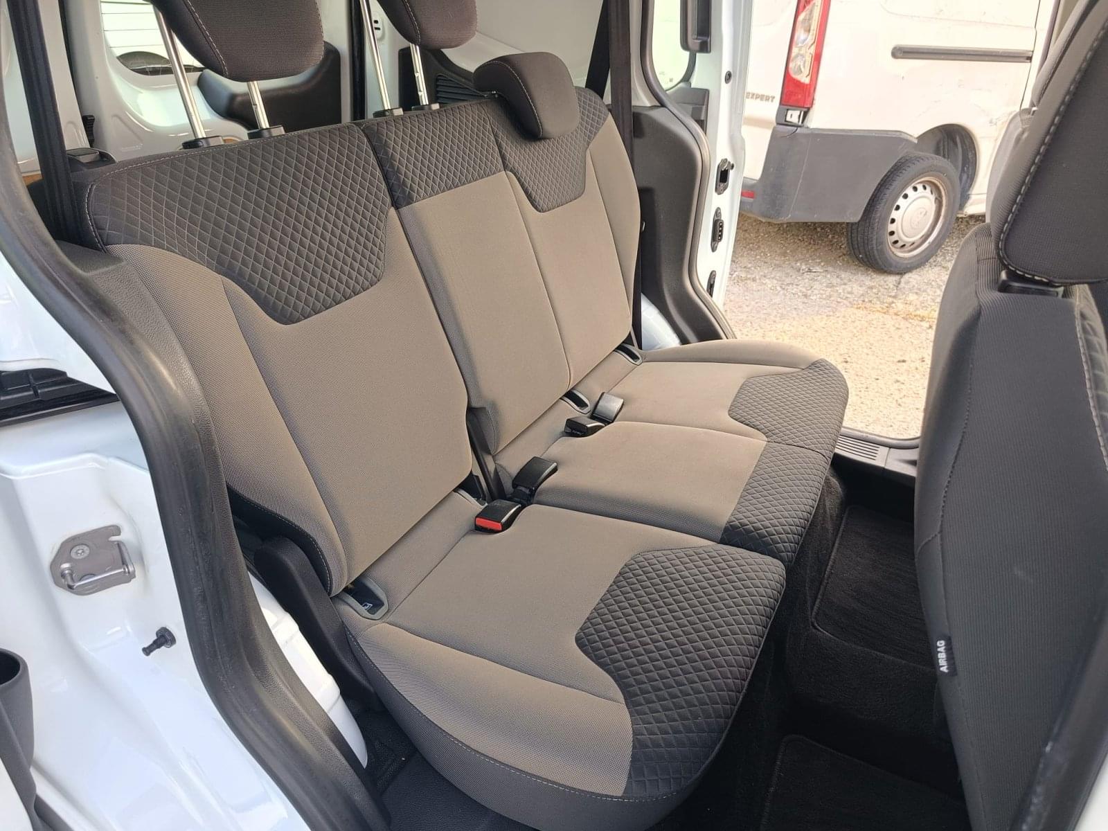 FORD TRANSIT COURIER KOMBI 1.5 TDCI 56KW TREND 11 