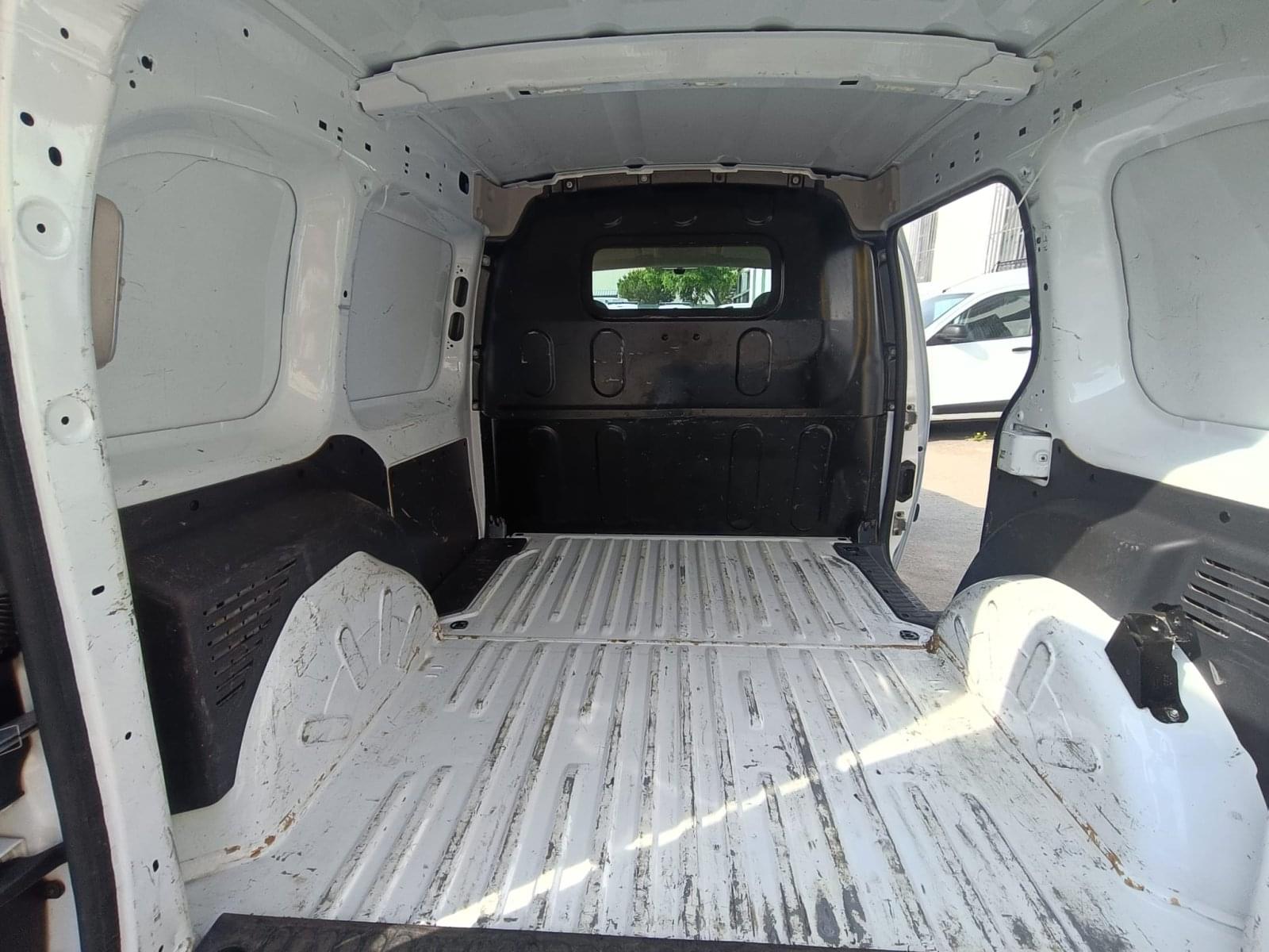 RENAULT KANGOO FURGON PROFESIONAL BLUE DCI 59 KW (80CV) 10 