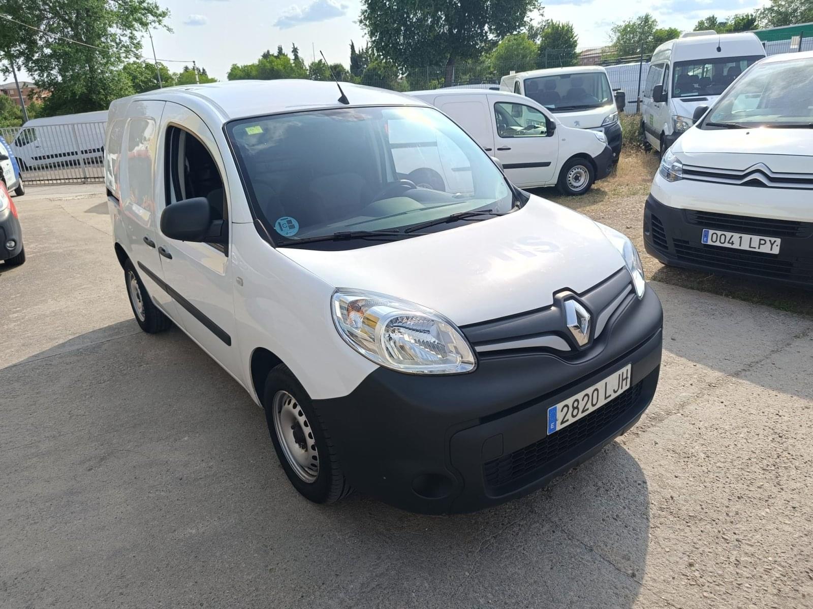 imagen de RENAULT KANGOO FURGON PROFESIONAL BLUE DCI 59 KW (80CV) - REF: 00961