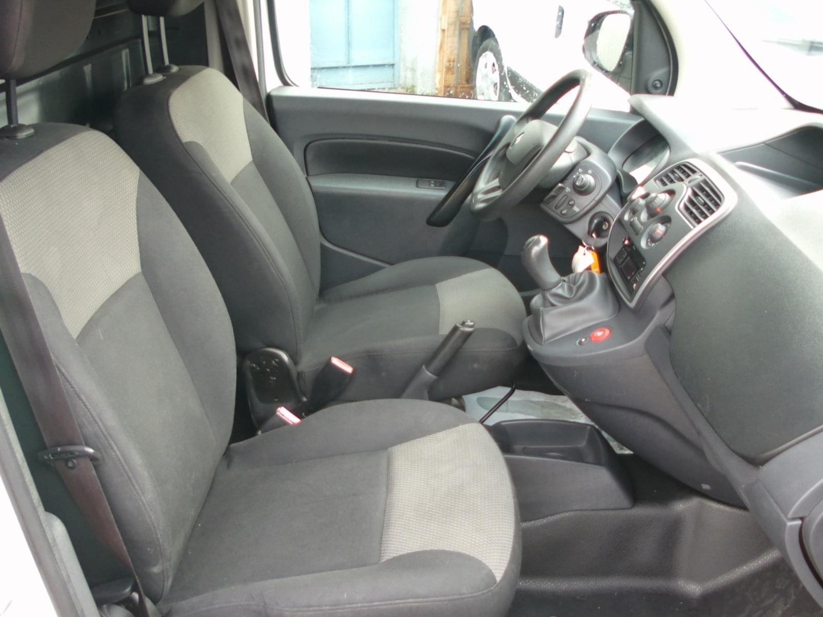 RENAULT KANGOO FURGóN 1.5DCI 66KW (90CV) 11 