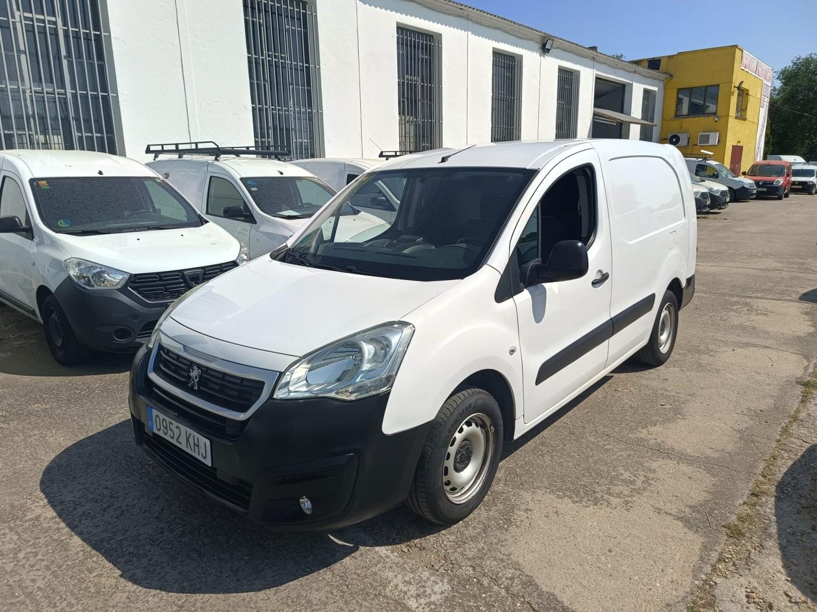 PEUGEOT PARTNER FG. CONFORT PACKL2 BLUEHDI COP.ABATIBLE 3 