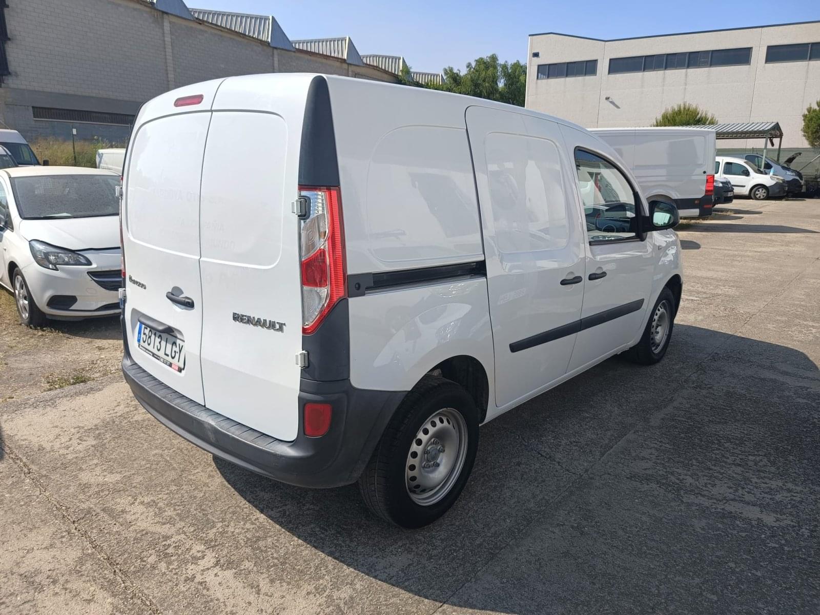 RENAULT KANGOO FURGON PROFESIONAL BLUE DCI 59 KW (80CV) 6 