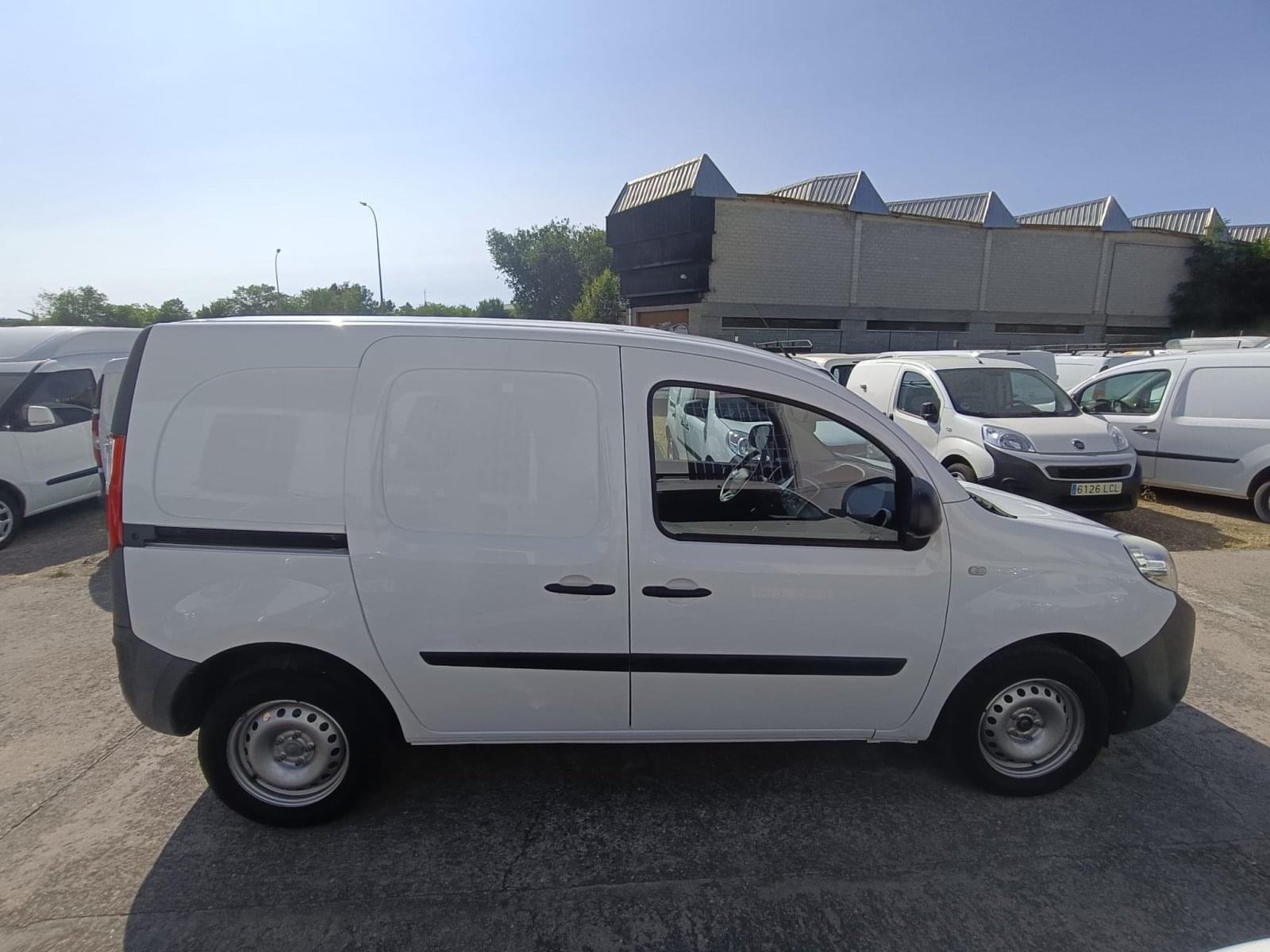 RENAULT KANGOO FURGON PROFESIONAL BLUE DCI 59 KW (80CV) 7 