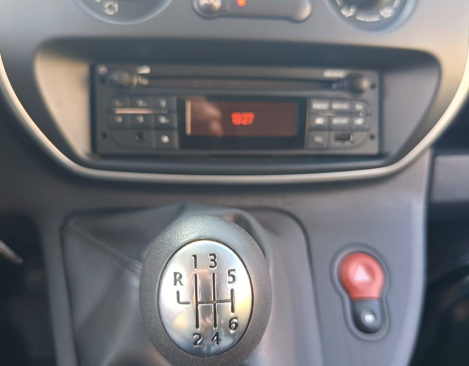 RENAULT KANGOO FG. PROFESIONAL BLUE DCI COP.ABATIBLE 18 
