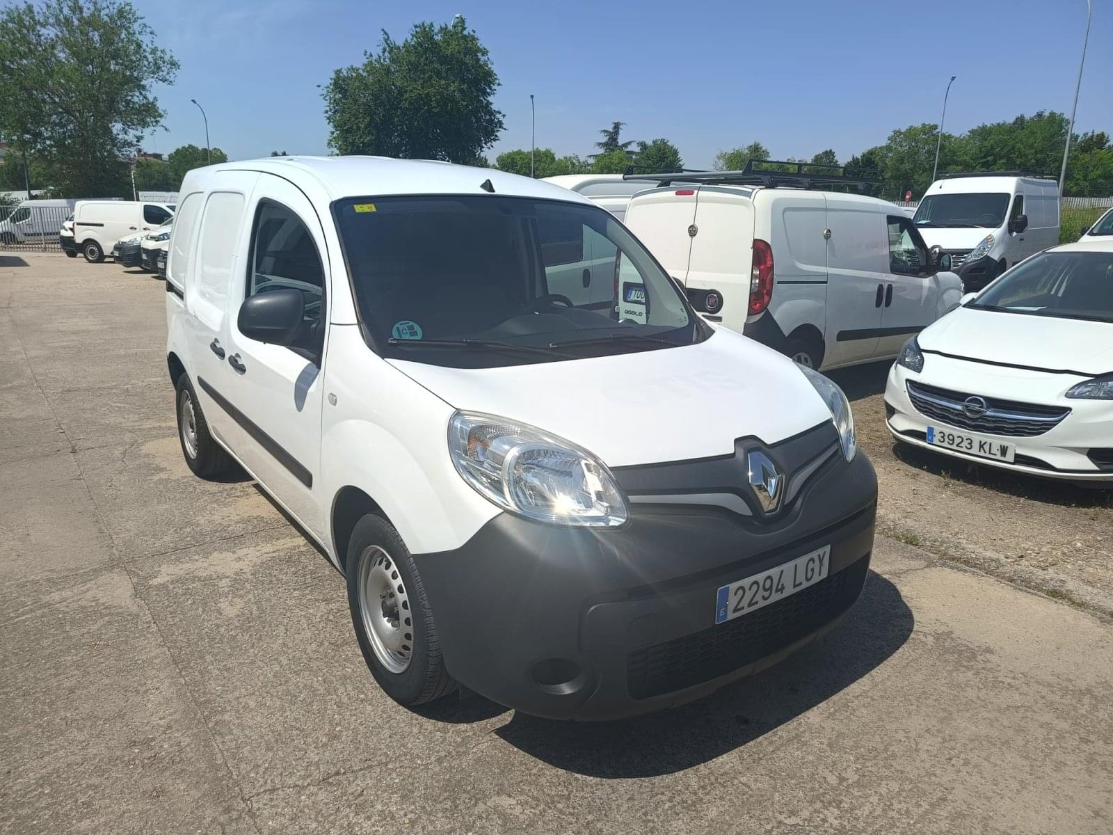 imagen de RENAULT KANGOO FURGON PROFESIONAL BLUE DCI 59 KW (80CV) - REF: 00987