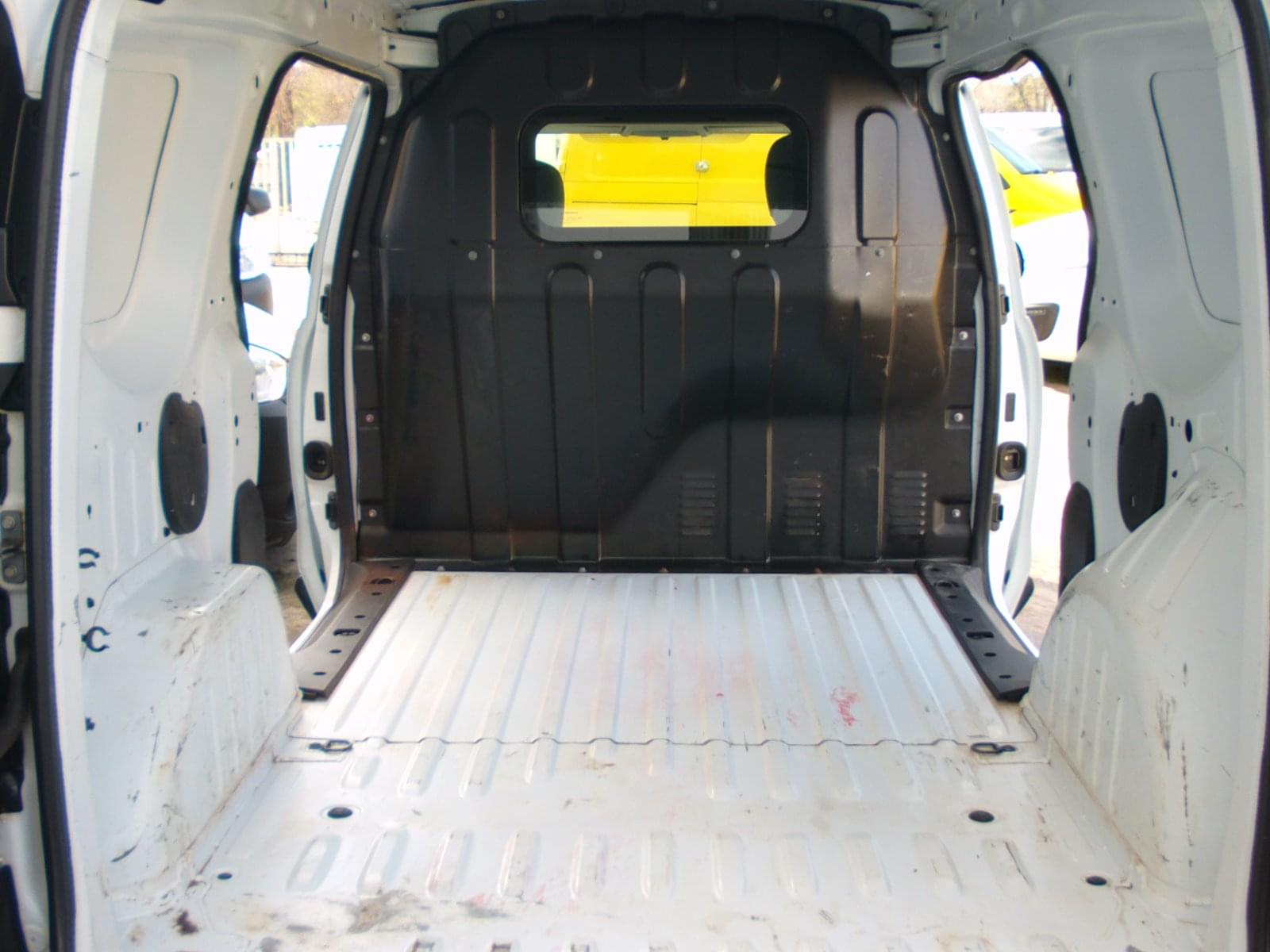 DACIA DOKKER VAN ESSENTIAL BLUE DCI 70KW (95CV) 8 