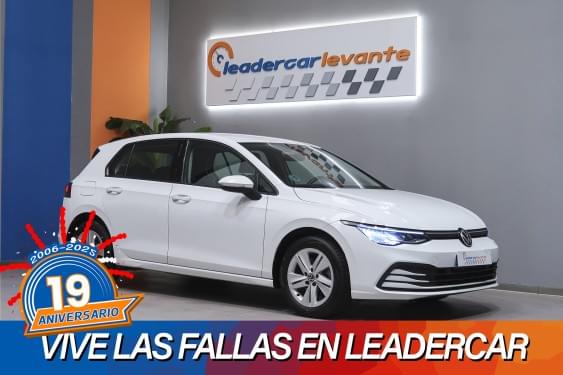 VOLKSWAGEN GOLF 8 1.0 TSI 110CV LIFE 2021 de segunda mano