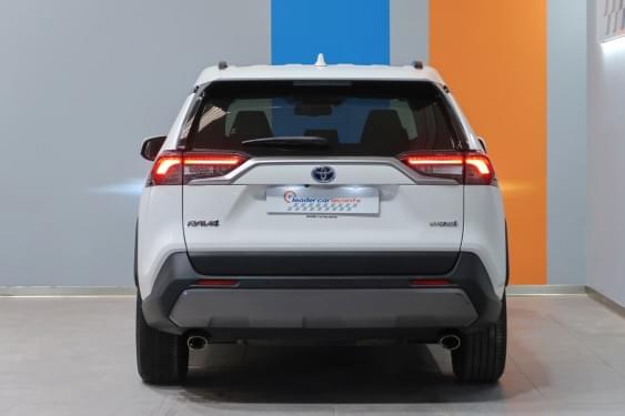 TOYOTA RAV4 2.5I 220H ADVANCE 4WD 2019 de segunda mano