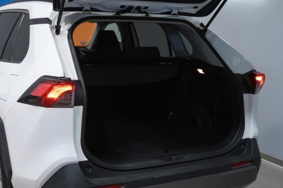 TOYOTA RAV4 2.5I 220H ADVANCE 4WD 2019 de segunda mano
