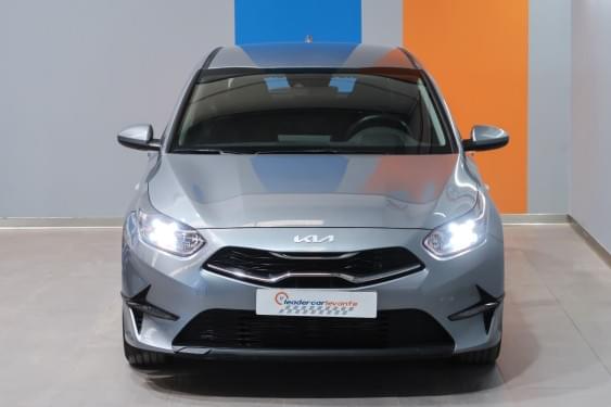 KIA CEED 1.0 T-GDI 100CV DRIVE 2024 de segunda mano