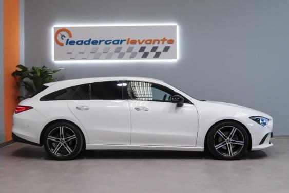 MERCEDES-BENZ CLASE CLA 200 SHOOTING BRAKE 163CV 2020 de segunda mano