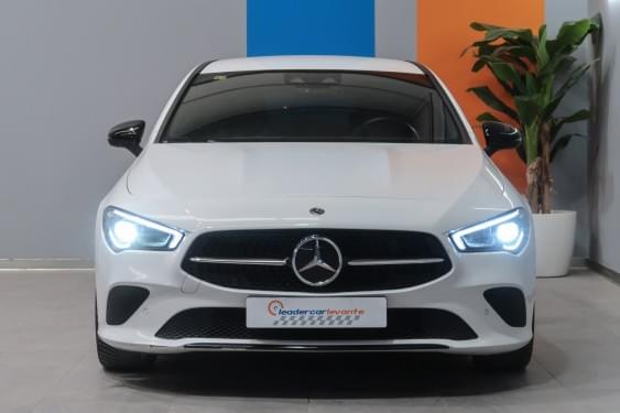 MERCEDES-BENZ CLASE CLA 200 SHOOTING BRAKE 163CV 2020 de segunda mano