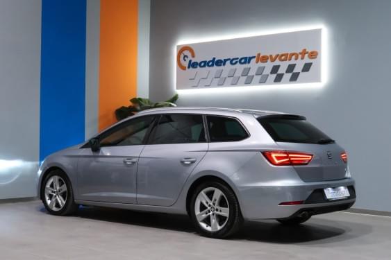 SEAT LEÓN ST 2.0 TDI DSG FR EDITION PLUS 2020 de segunda mano