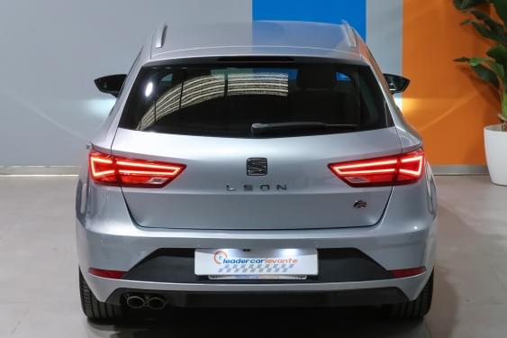 SEAT LEÓN ST 2.0 TDI DSG FR EDITION PLUS 2020 de segunda mano
