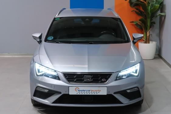 SEAT LEÓN ST 2.0 TDI DSG FR EDITION PLUS 2020 de segunda mano