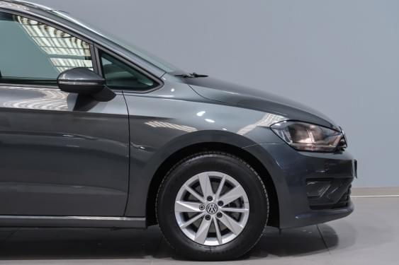 VOLKSWAGEN GOLF SPORTSVAN EDITION 1.6 TDI 115CV 2018 de segunda mano
