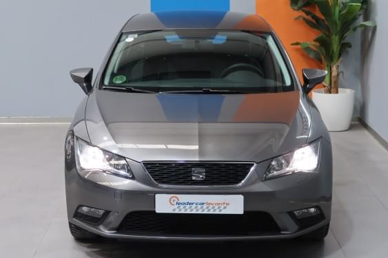 SEAT LEÓN 1.6 TDI REFERENCE S/S 110CV 2016 de segunda mano