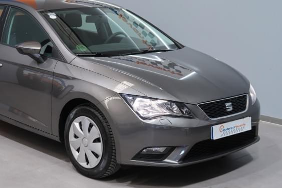 SEAT LEÓN 1.6 TDI REFERENCE S/S 110CV 2016 de segunda mano