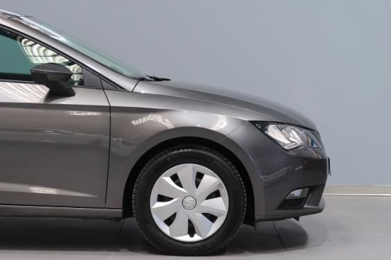 SEAT LEÓN 1.6 TDI REFERENCE S/S 110CV 2016 de segunda mano