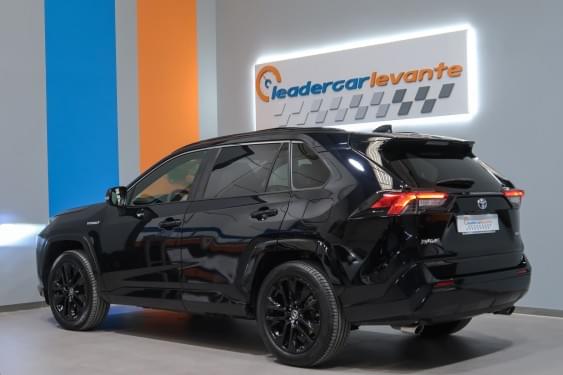 TOYOTA RAV4 2.5l 220H BLACK EDITION 218CV 2021 de segunda mano