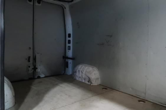 RENAULT MASTER FURGON T L2H2 3300BI DCI 136CV 2021 de segunda mano