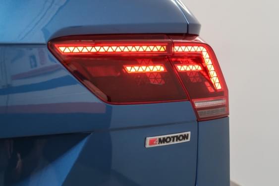 VOLKSWAGEN TIGUAN SPORT 2.0 TDI 150CV 4MOTION DSG 2019 de segunda mano