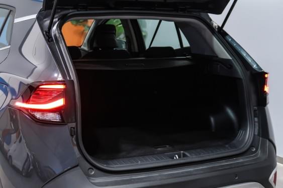 KIA SPORTAGE 1.6 T GDI MHEV 150 CV DRIVE 4X2 2024 de segunda mano