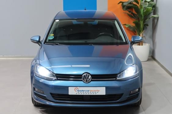 VOLKSWAGEN GOLF 7 ADVANCE  2.0 TDI 150CV BMT DSG 2017 de segunda mano