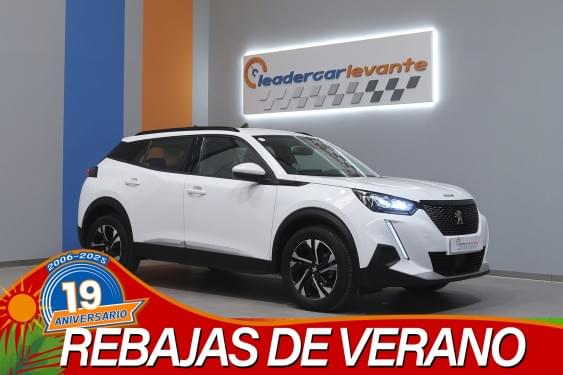 PEUGEOT 2008 ALLURE BLUEHDI 100CV S&S 2021 de segunda mano