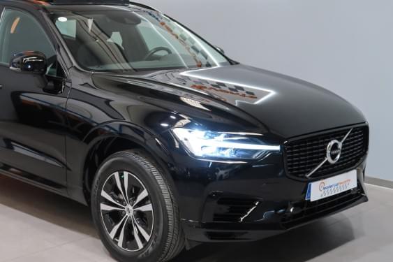Comprar VOLVO XC60 2.0 T6 AWD RECHARGE R-DESIGN AUTO 2021 de segunda mano VOLVO XC60 2.0 T6 AWD RECHARGE R-DESIGN AUTO 2021 de segunda mano