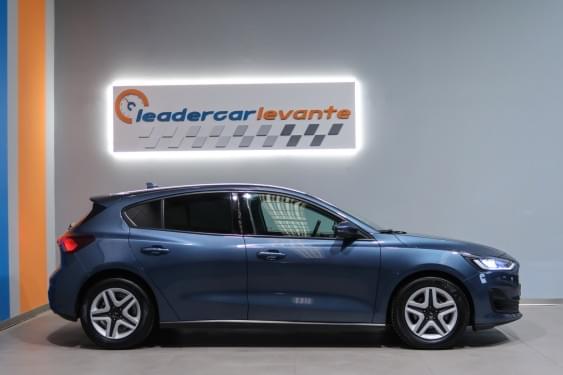 Comprar FORD FOCUS 1.5 ECOBLUE 120CV TREND AUTO 2022 de segunda mano FORD FOCUS 1.5 ECOBLUE 120CV TREND AUTO 2022 de segunda mano