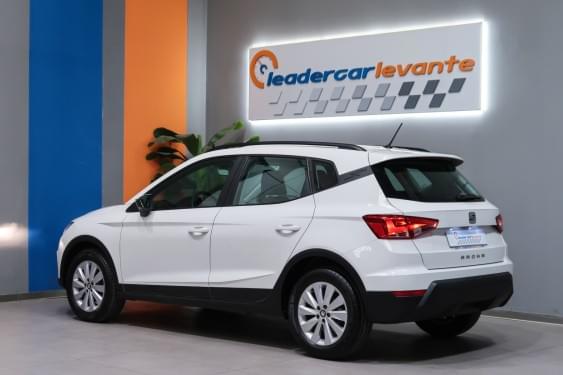 SEAT ARONA 1.6 TDI 95CV STYLE GO ECO 2021 de segunda mano
