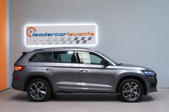 SKODA KODIAQ 2.0 SPORTLINE 150CV DSG 4X2 2023 de segunda mano