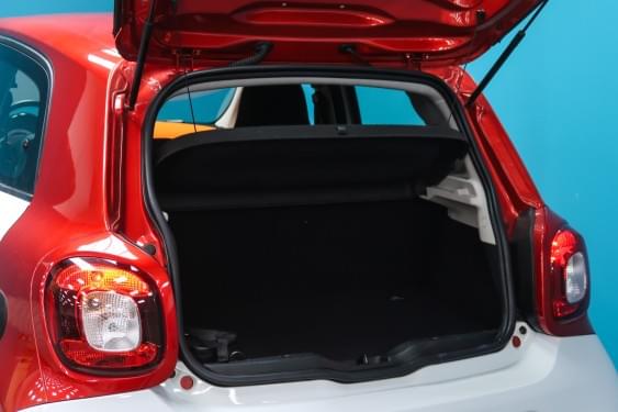 SMART FORFOUR 1.0 PASSION 71CV 2018 de segunda mano