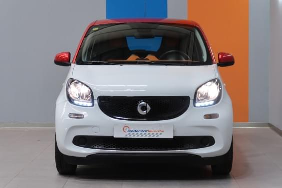 SMART FORFOUR 1.0 PASSION 71CV 2018 de segunda mano