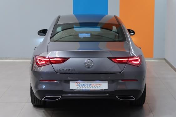 MERCEDES-BENZ CLA 200D DCT 150CV 2022 de segunda mano
