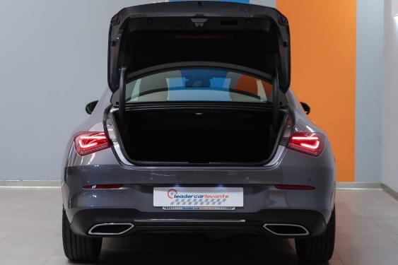 MERCEDES-BENZ CLA 200D DCT 150CV 2022 de segunda mano