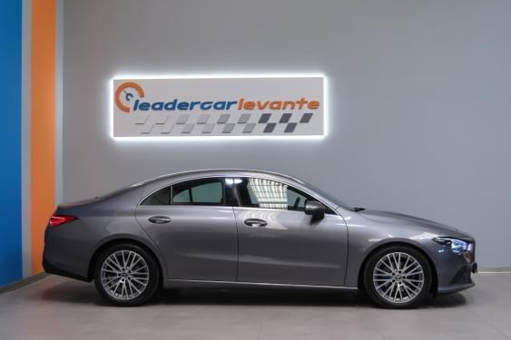 MERCEDES-BENZ CLA 200D DCT 150CV 2022 de segunda mano
