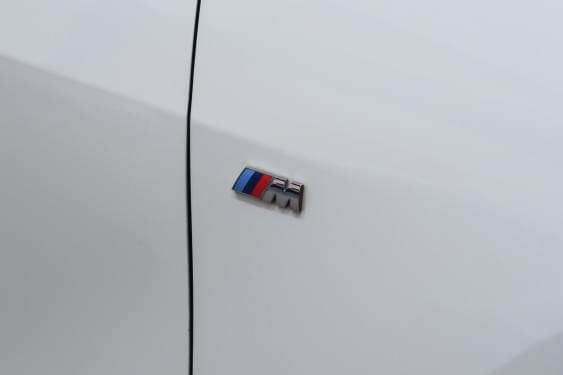 BMW SERIE 1 120 D 190CV AUTO 2021 de segunda mano