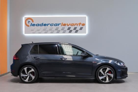 Comprar VOLKSWAGEN GOLF 2.0 TSI GTI 245CV PERFORMACE 2018 de segunda mano VOLKSWAGEN GOLF 2.0 TSI GTI 245CV PERFORMACE 2018 de segunda mano