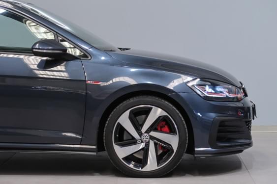 Comprar VOLKSWAGEN GOLF 2.0 TSI GTI 245CV PERFORMACE 2018 de segunda mano VOLKSWAGEN GOLF 2.0 TSI GTI 245CV PERFORMACE 2018 de segunda mano